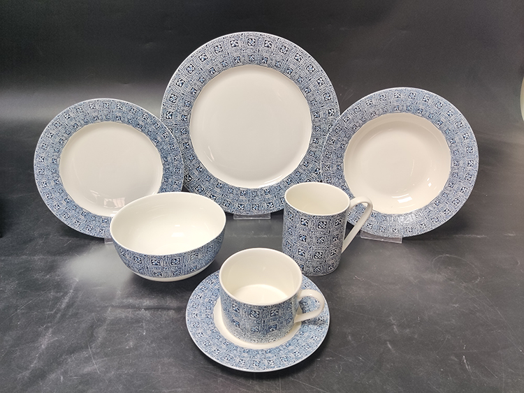 RAH-I135 New Bone China In-glaze Dinner Set 
