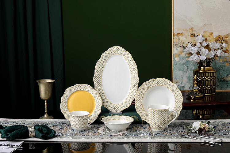 RAH-I123 New Bone China In-glaze Dinner Set