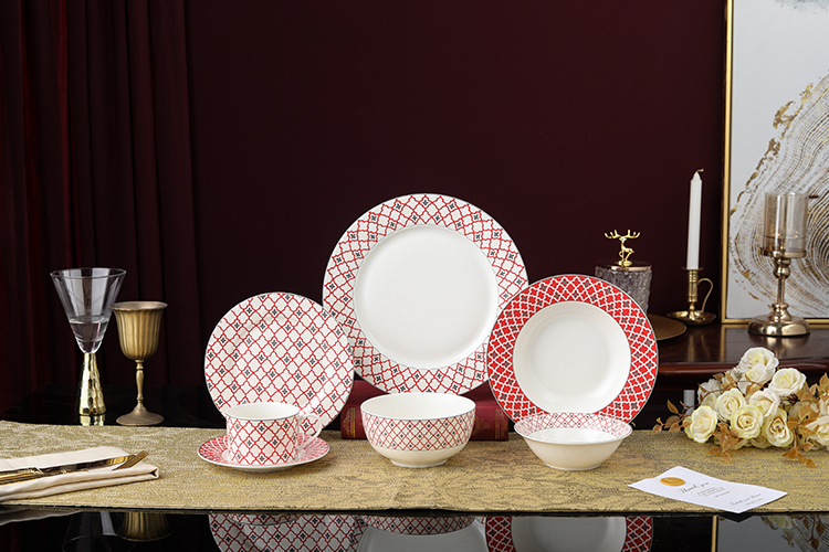 RAH-I111R New Bone China In-glaze Dinner Set