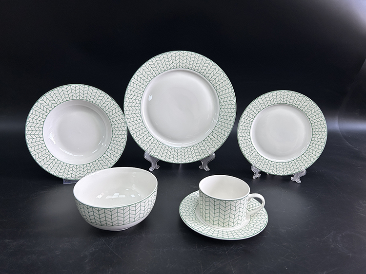 RAH-I110 New Bone China In-glaze Dinner Set