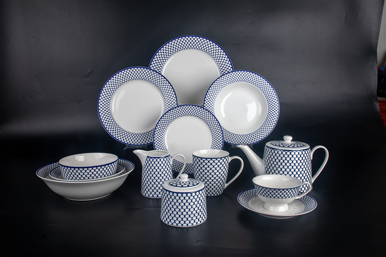 RAH-I91B  New Bone China In-glaze Dinnerware Set 