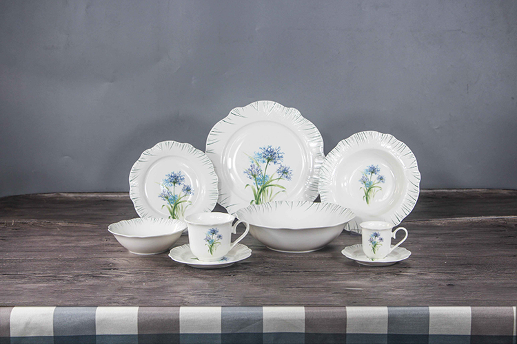 RAH-I89 New Bone China In-glaze Dinnerware Set