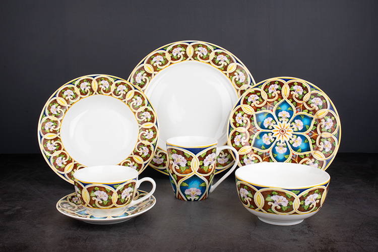 RAH-I82 New Bone China In-glaze Dinnerware Set 